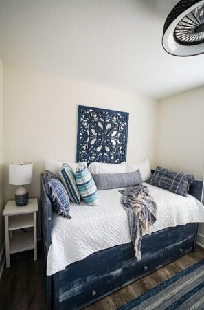 2 bedrooms, free WiFi, bed sheets