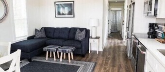 Short drive to the beautiful 30-A beaches!!
Cozy Riverwalk Landing Cottage 8-H