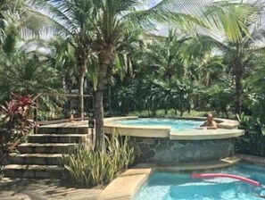 Outdoor pool, a heated pool - Pura Vida is activated (Guanacaste Province)