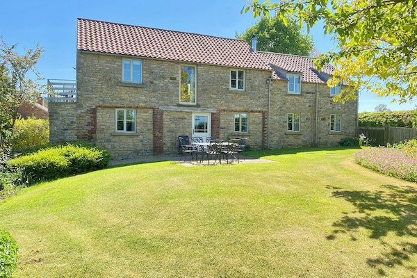 The Granary Sleeps 8