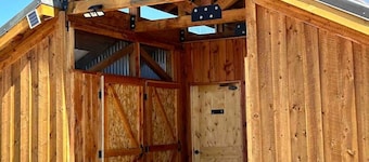 Arkansas River Cabin + Breakfast