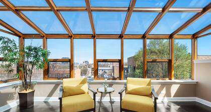 UP-SCALE Wicker Park 4BD/3.5BA HOME (+garage)