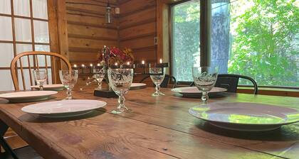 Family and Friends Retreat: Relax and Reconnect in Private Cabin in the Forest