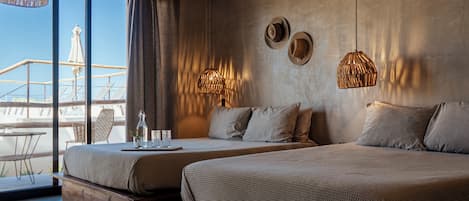 Habitación doble Deluxe, 2 camas Queen size, vista al jardín | Ropa de cama de alta calidad y camas con efecto memoria