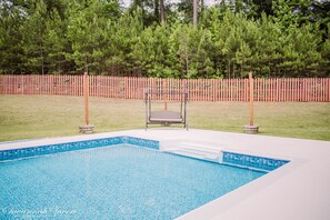 Outdoor pool - Southern Oasis  (North Augusta)