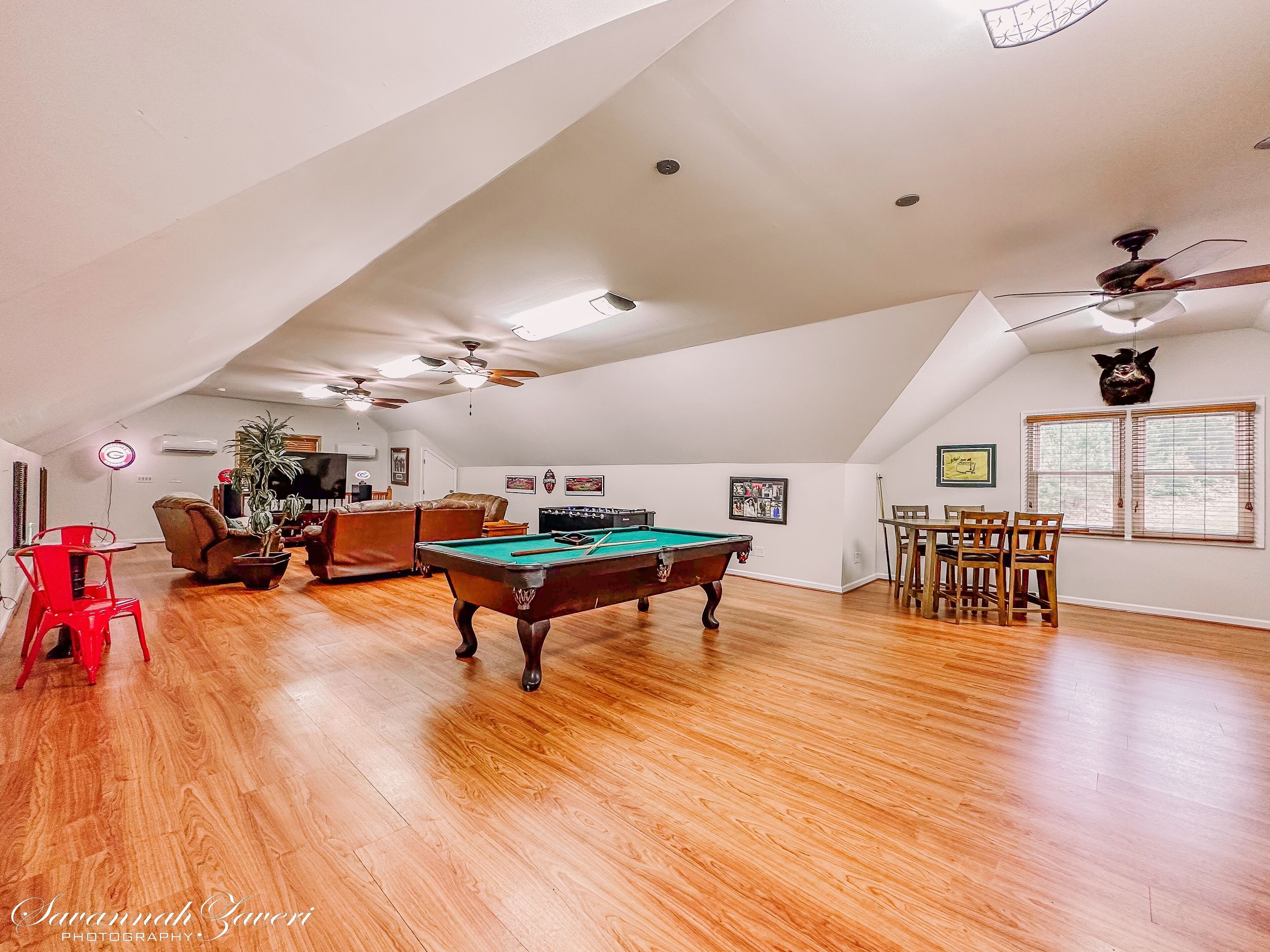 Spielezimmer