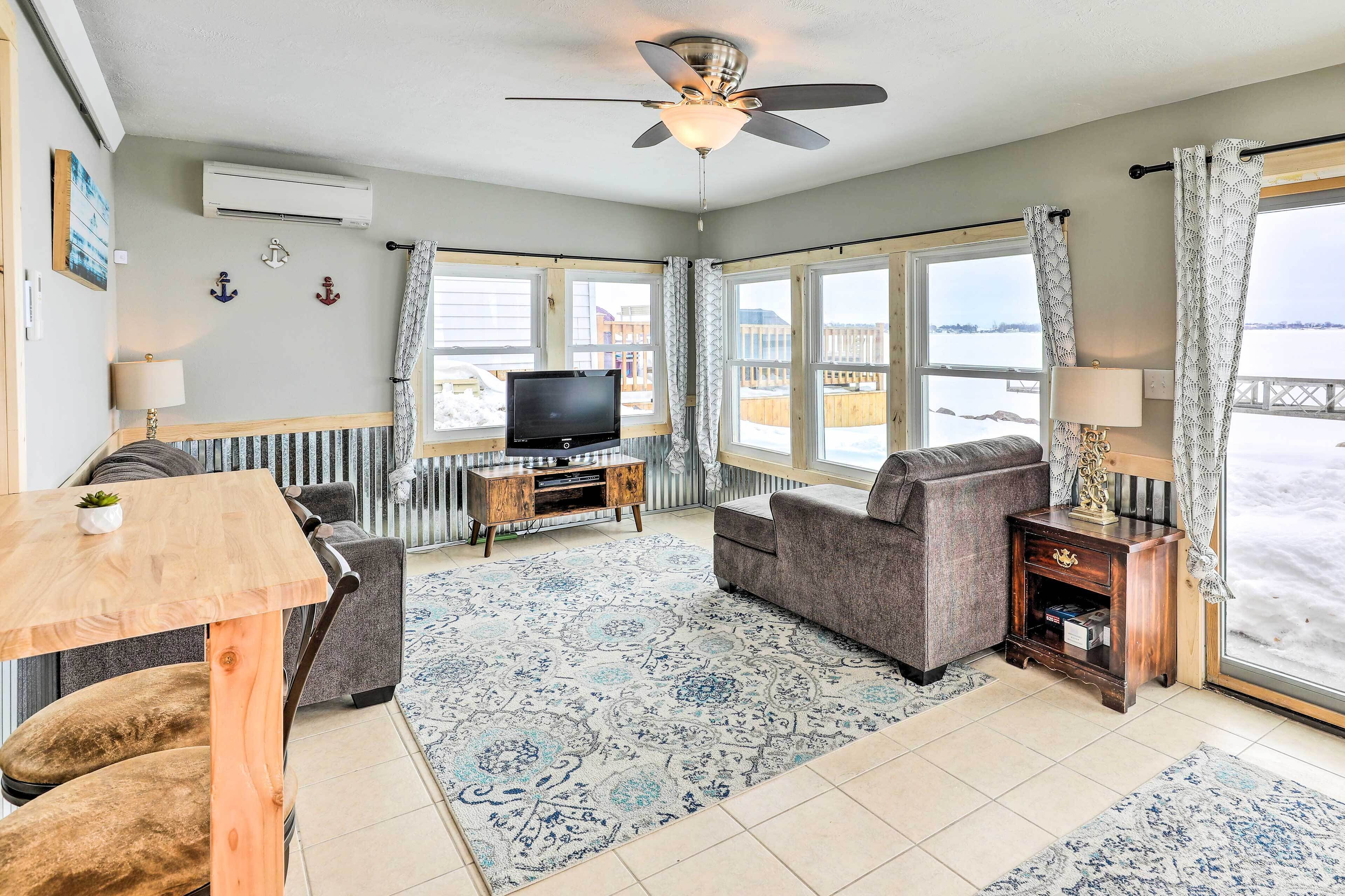 Lakefront Vacation Rental with Fire Pit & Dock!