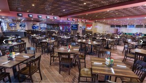 Dining - Fully Serviced Apartment Villa in Orlando (Orlando)