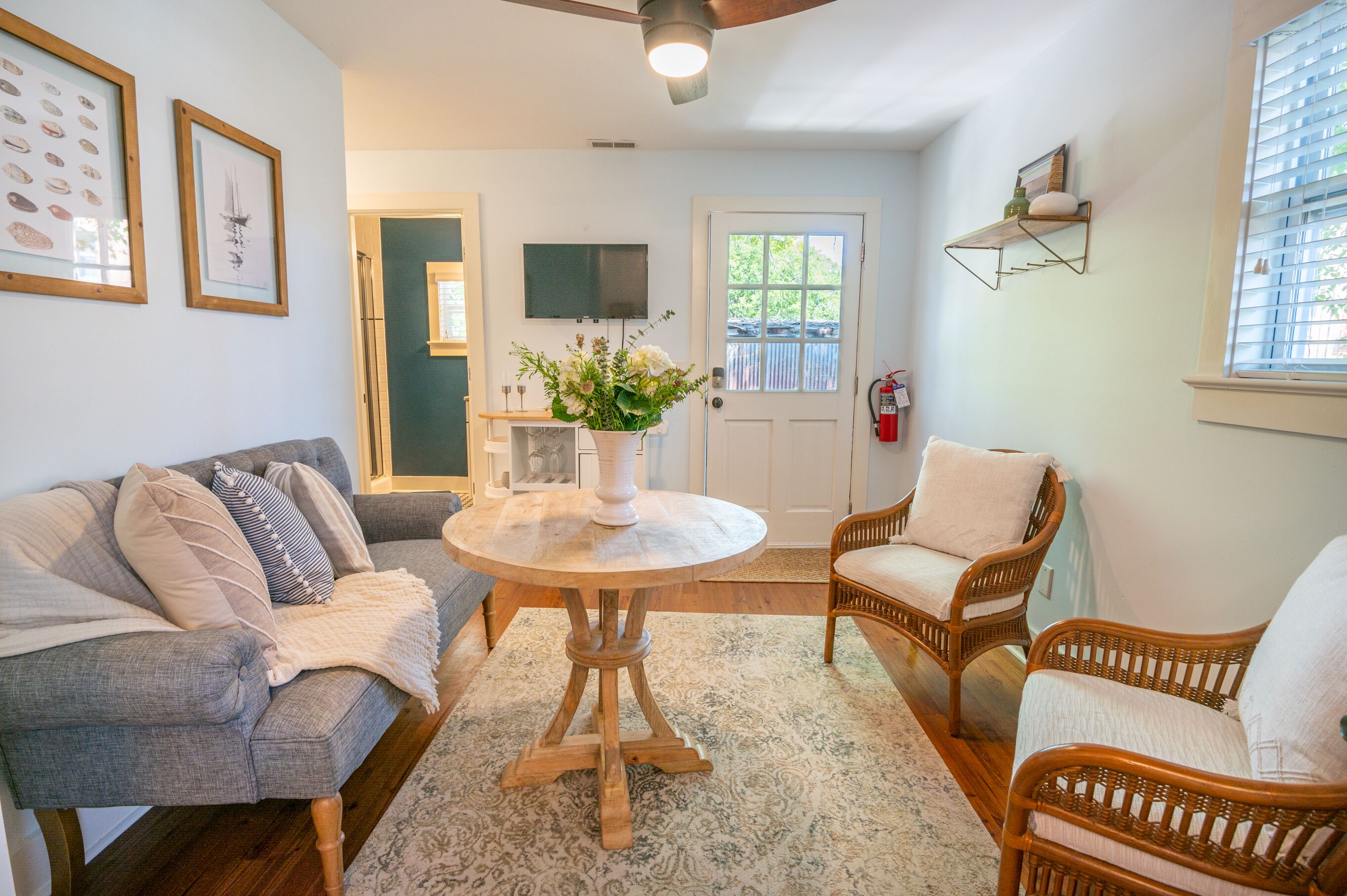 Pelican Hideaway - Charleston’s Most Charming rental