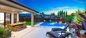 Tropical Dreams—Spacious Retreat with Private Pool