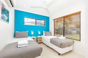 4 dormitorios, tabla de planchar con plancha, wifi gratis y ropa de cama