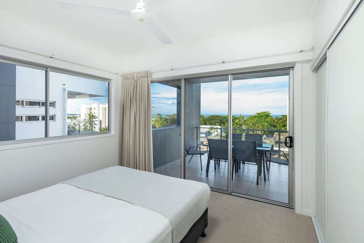 3 bedrooms, iron/ironing board, travel cot, free WiFi