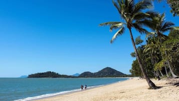 Playa en los alrededores