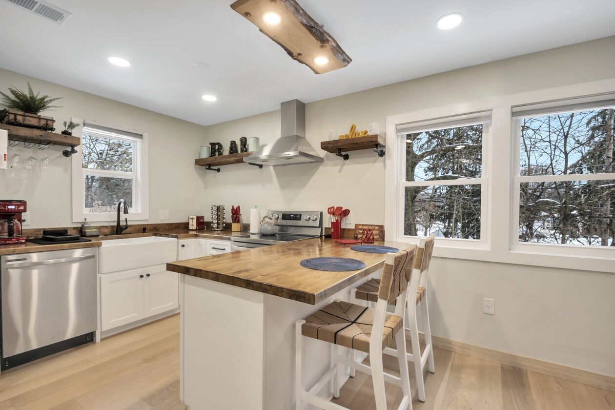 1 Luxury condo New Construction, Camelback Resort Area