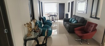 Hotel located just 1 block from Los Molinos shopping center.