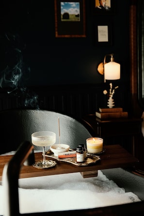 Rainfall showerhead, designer toiletries, hair dryer, bathrobes