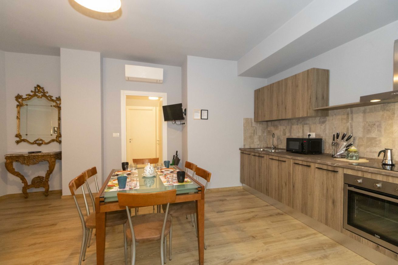 微波炉、烤箱、炉灶、洗碗机