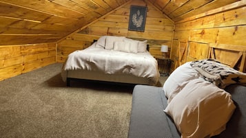 1 bedroom, travel cot, WiFi, bed sheets