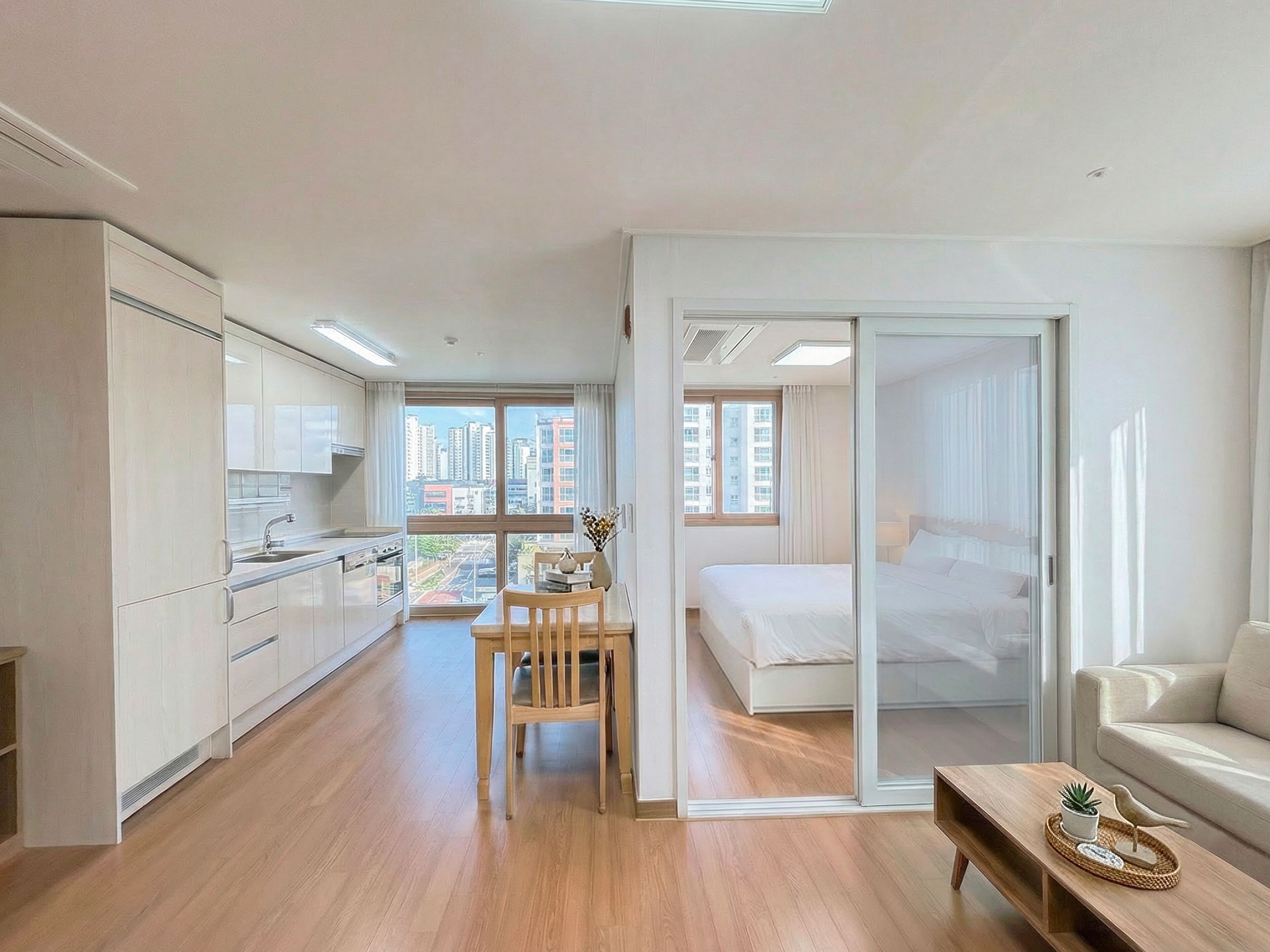 1 bedroom, desk, laptop workspace, blackout drapes