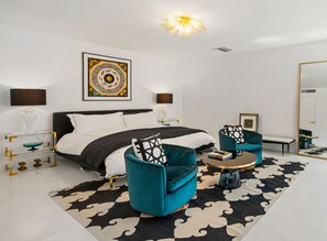 4 Schlafzimmer, Bügeleisen/Bügelbrett, Internetzugang