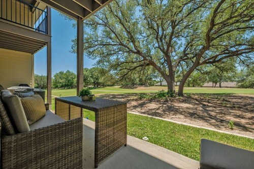 New `Hogan Haven` Golf Course! Lake! Pool! Gym!