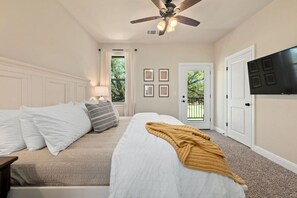 2 bedrooms, desk, iron/ironing board, travel crib