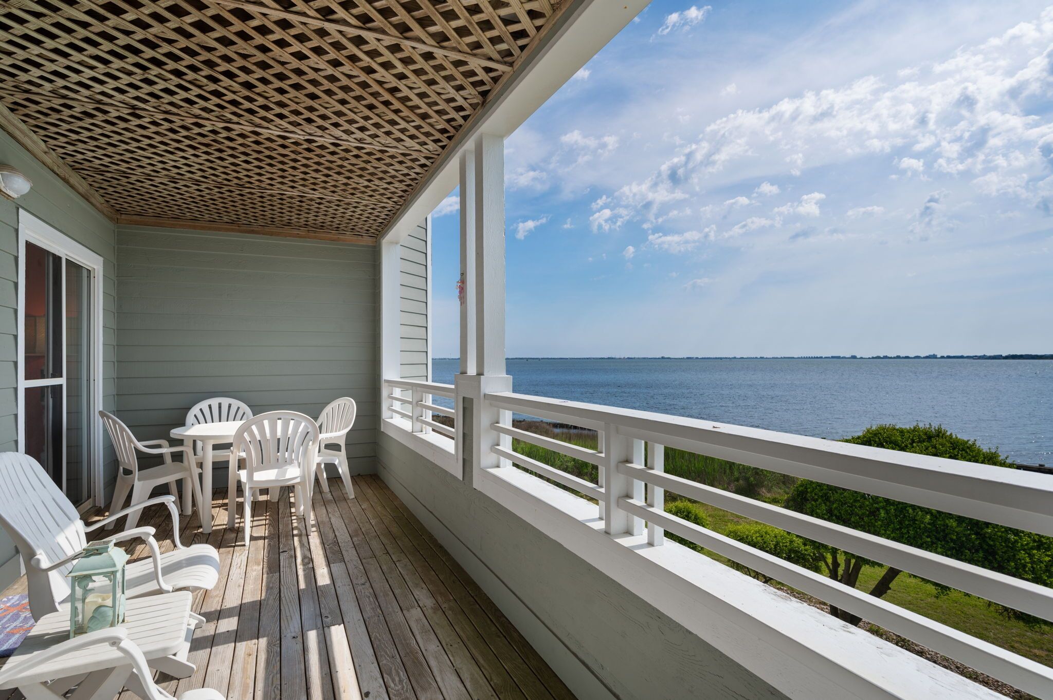 Sea la Vie: Soundfront, dog friendly, Short Stays Anytime, community pool!