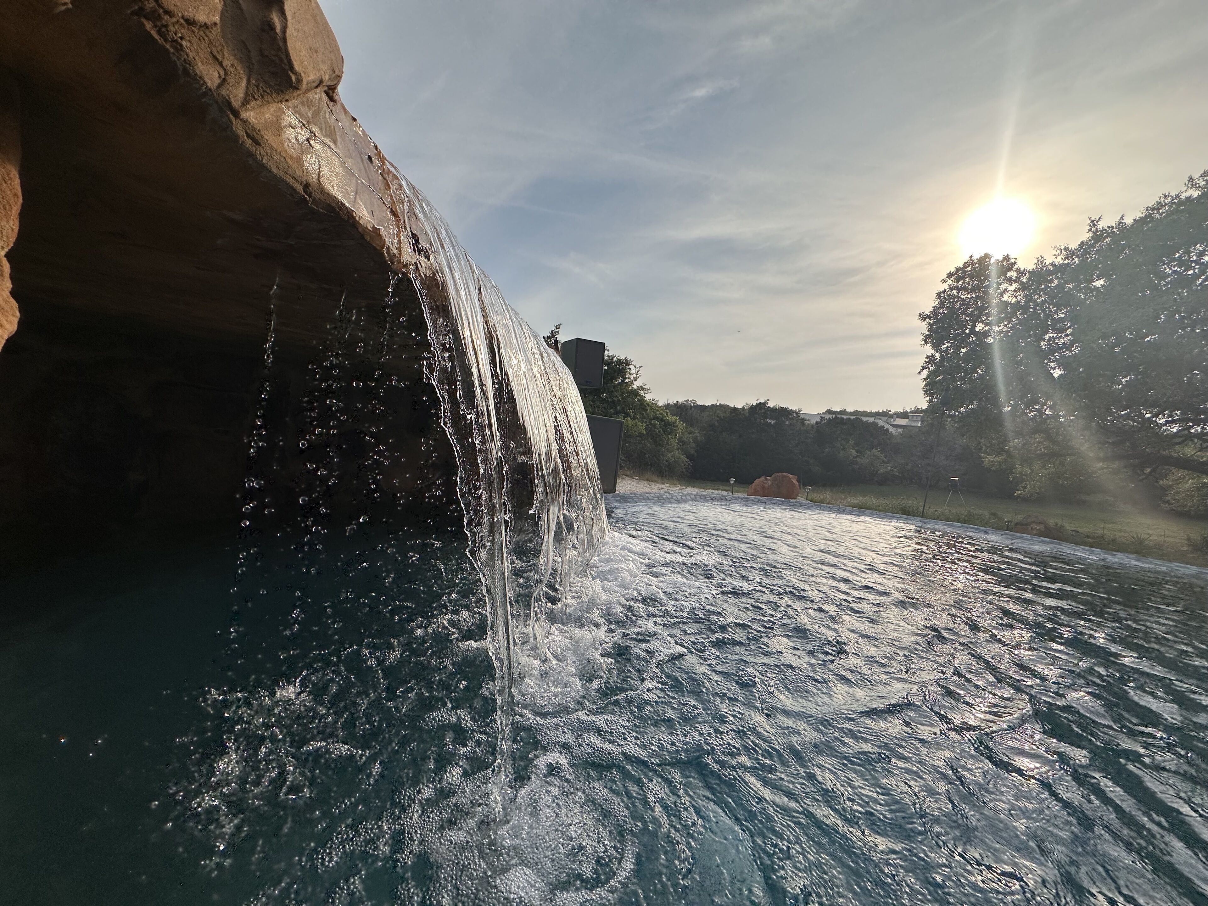 Hillside Cottage tucked away on 5 acres and close to the Guadalupe River!