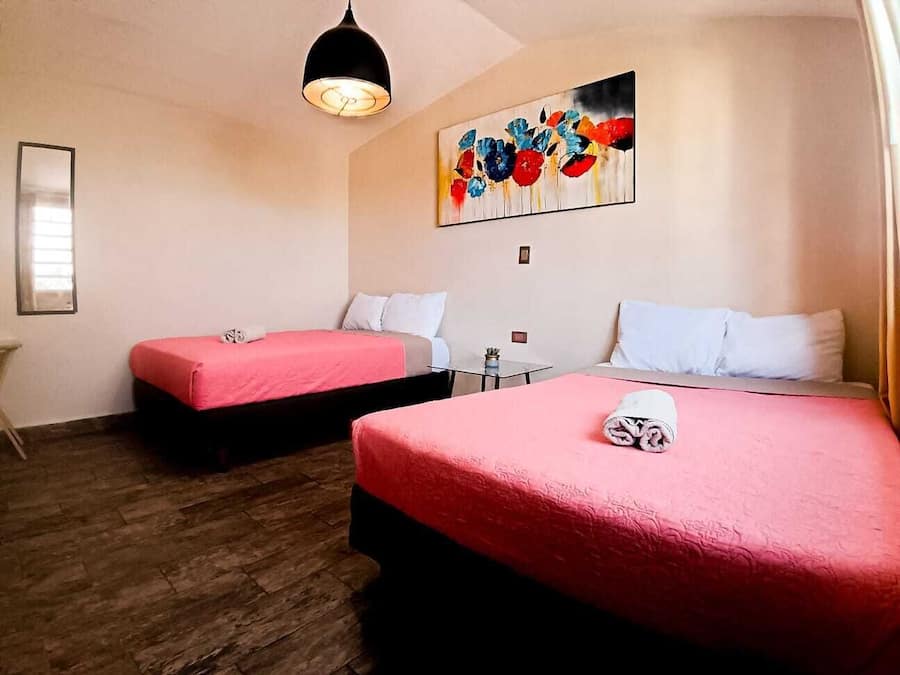 Wifi gratis y ropa de cama