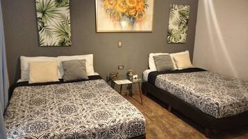 Deluxe Suite | Free WiFi, bed sheets