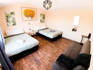 Wifi gratis y ropa de cama 