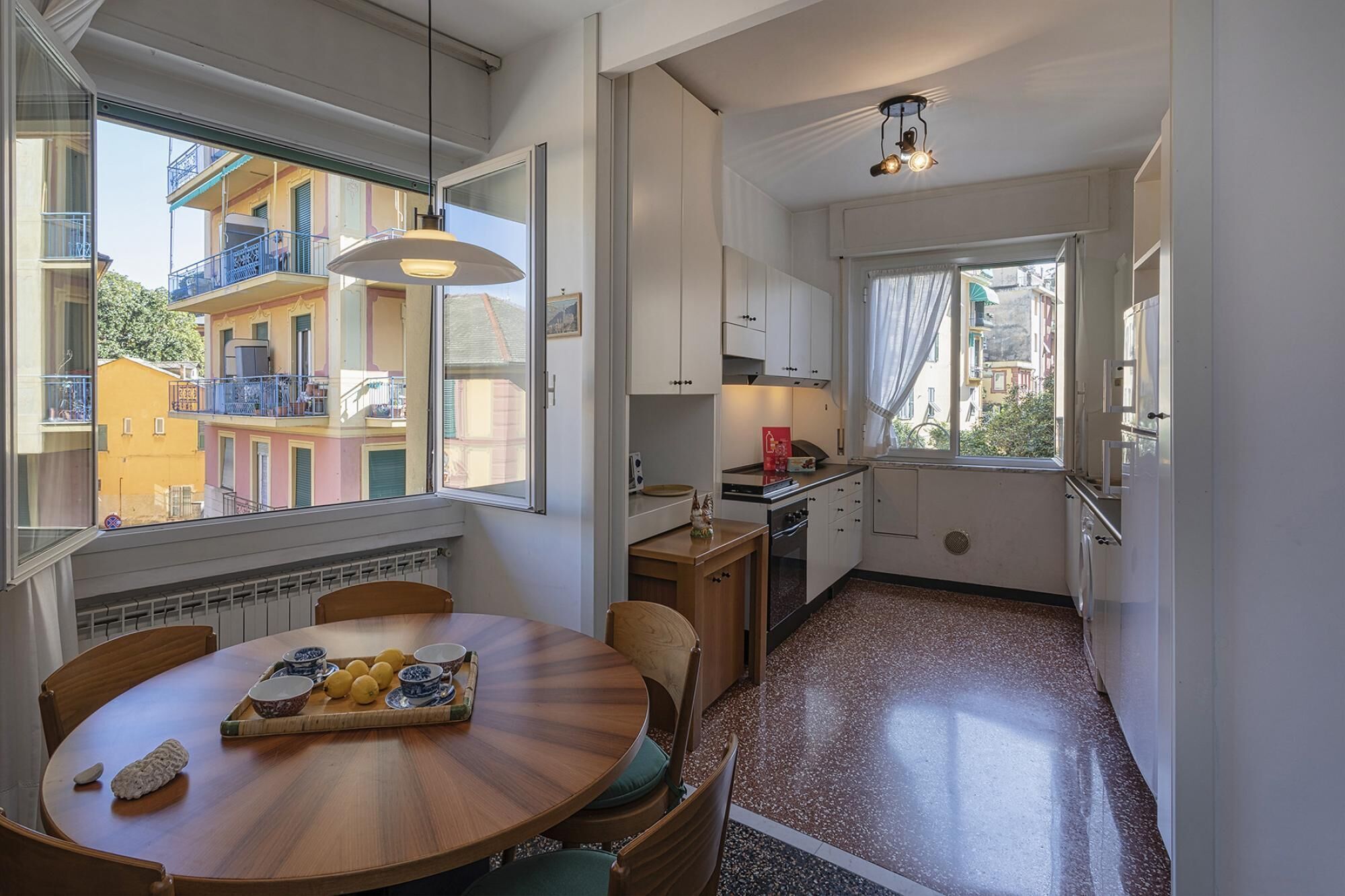 Large Apartment in the Heart of Santa Margherita L