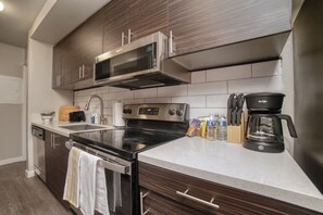 Private kitchen - Condo w/ Strip view (Las Vegas)