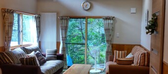 Nonsmoking Entire building available Maximum 8 people Lodge with BBQ and bonfire / Kitaazumi-gun Nagano