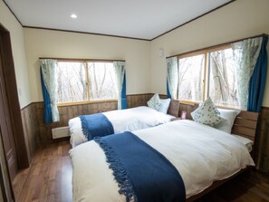 3 bedrooms, desk, free WiFi, bed sheets