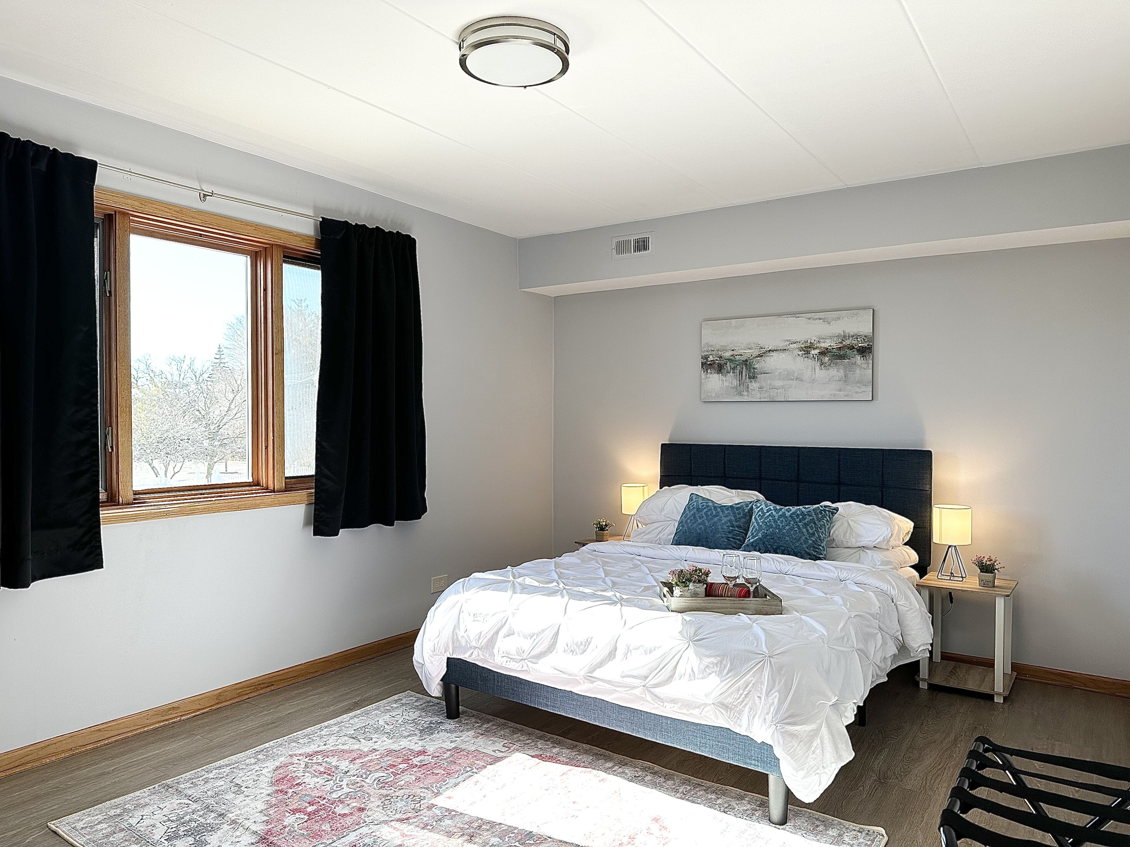 Fast Wi-Fi/4KTV/Free parking/Comfy beds/Getaway