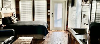 Table Rock Tiny Home The Bear's Den