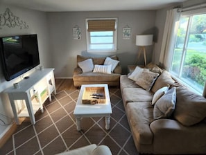 TV