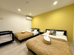 4 bedrooms, desk, iron/ironing board, free WiFi