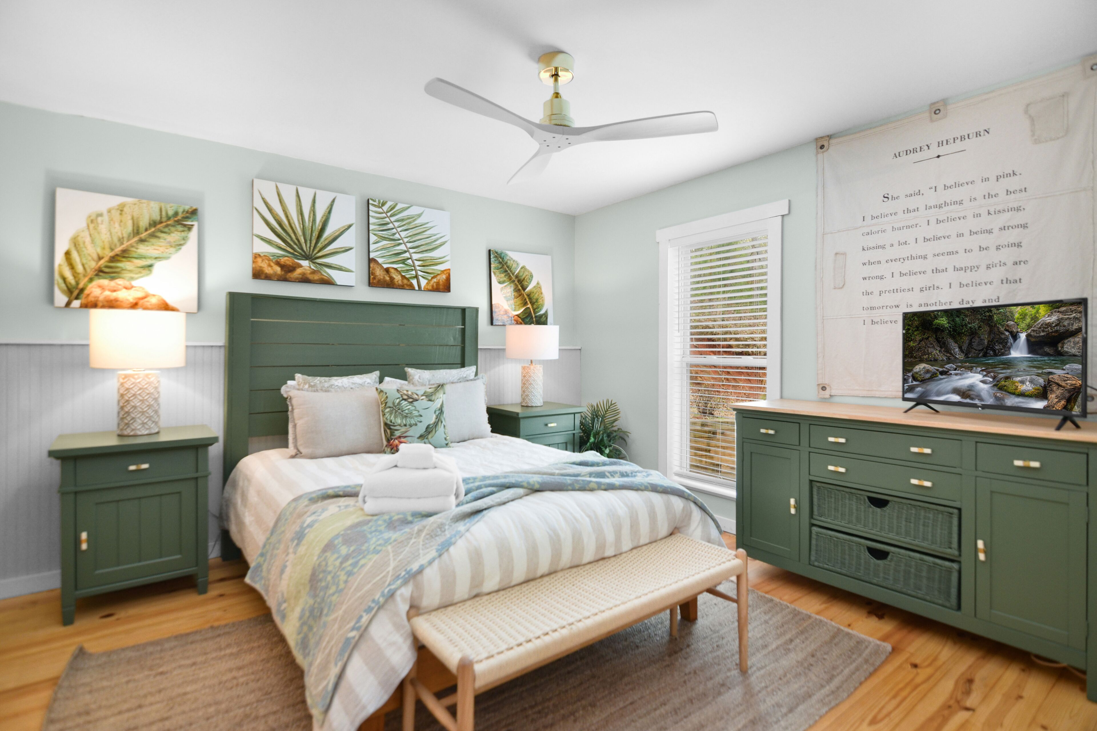 Sweet Tea Retreat up on the hill in Cossawattee River Resort Ellijay