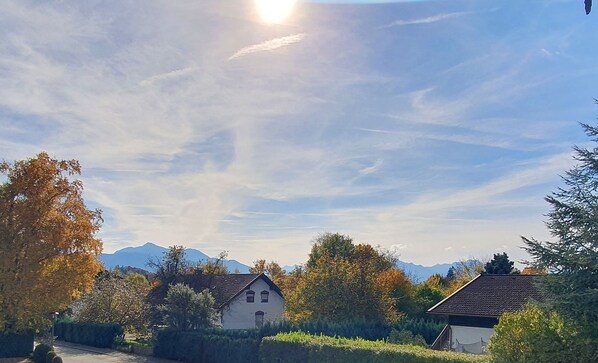 Exterior - Ferienwohnung II mit 1 Schlafzimmer und Balkon (Chieming)