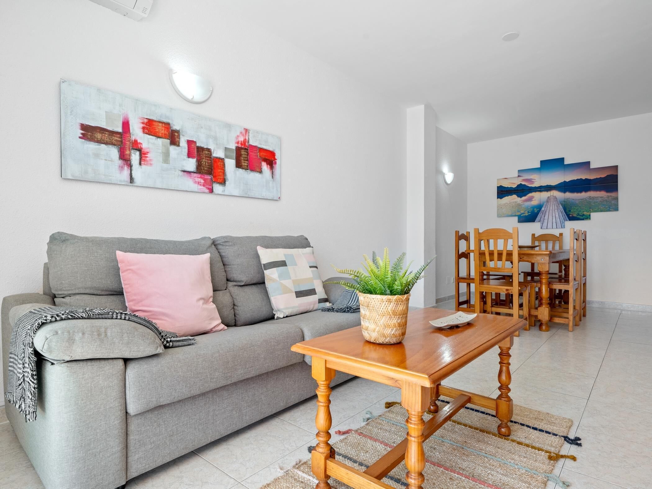 Apartamento con piscina a 5km Port Aventura