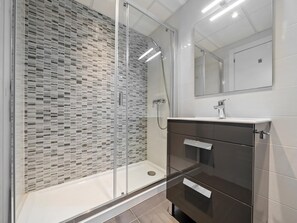 Hair dryer, towels - Penthouse with private solarium and pool sea views (L'Ametlla de Mar)