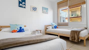 2 chambres, fer et planche à repasser, Wi-Fi, draps fournis