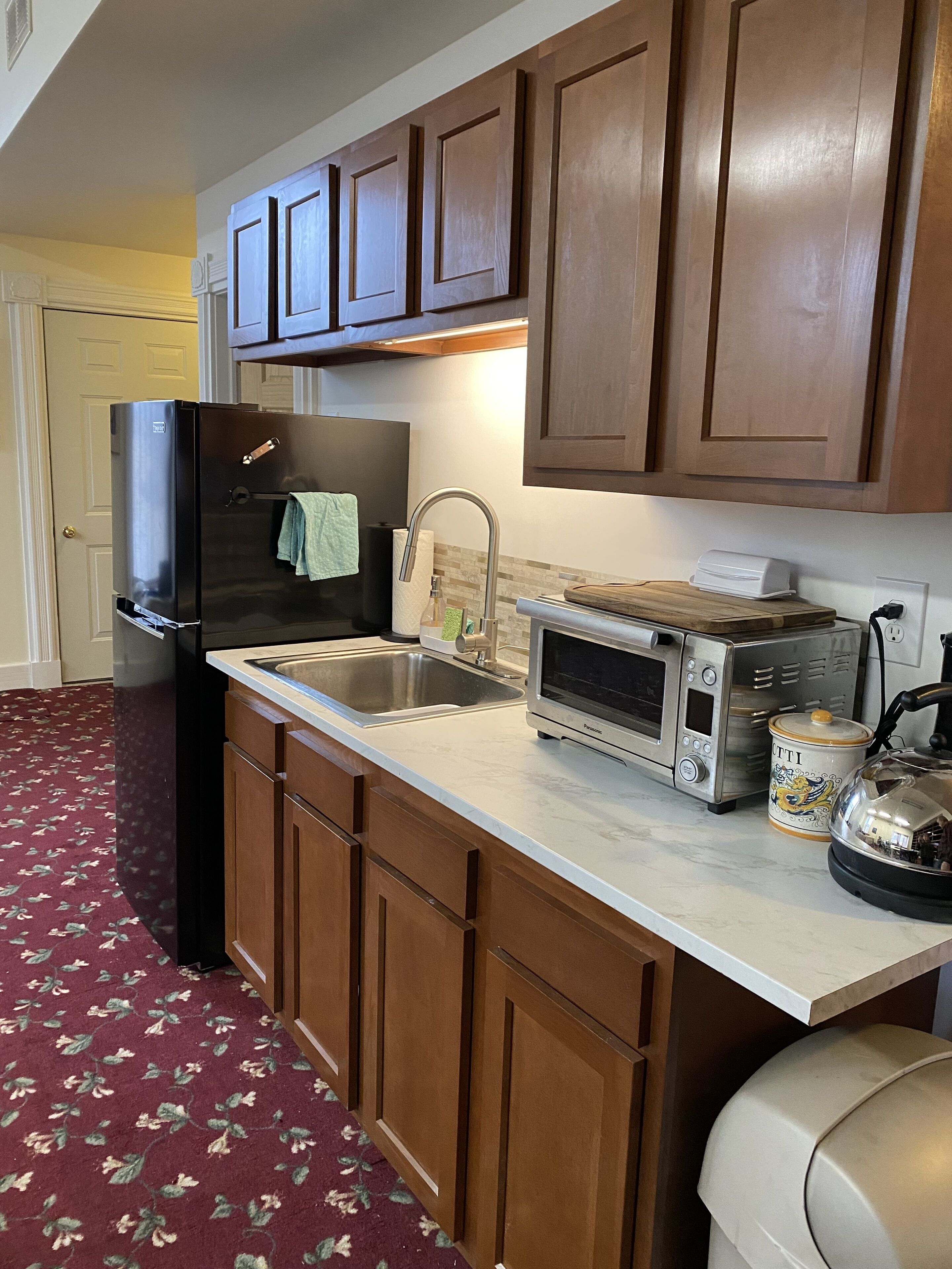 Historic Building in the center of the birthplace of Womens Rights