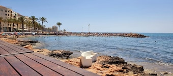 House With Pool In La Siesta