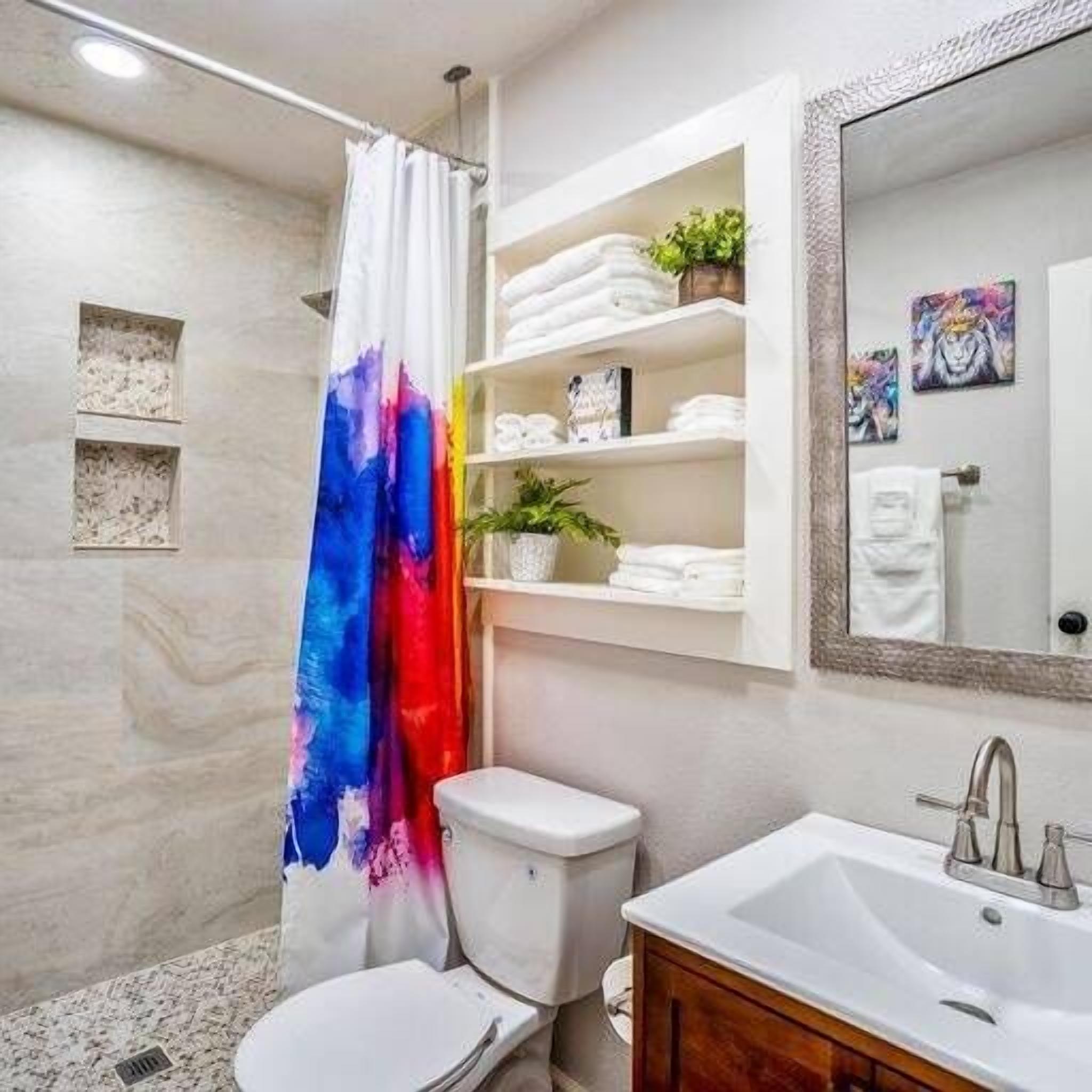 Royal Palm at Lake Conroe NO PARTIES NO SMOKING 1000k FINE