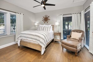 1 bedroom, iron/ironing board, free WiFi, bed sheets - 1112 Ocean Boulevard (Saint Simons Island)