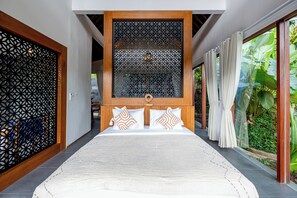 2 bedrooms, minibar, desk, free WiFi