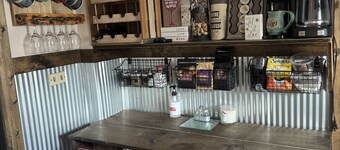 2 Blocks off the Beautiful Shores of Lake Superior!